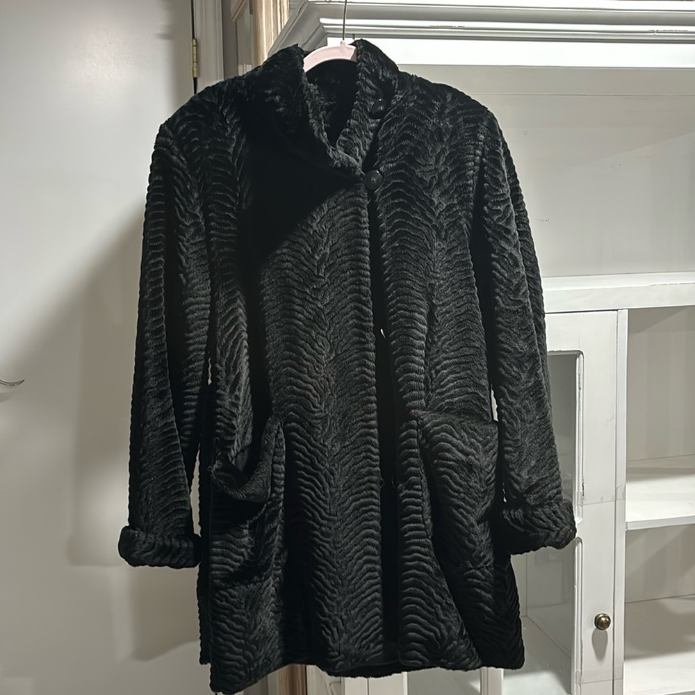 CASSINI Button Up Coat Size M